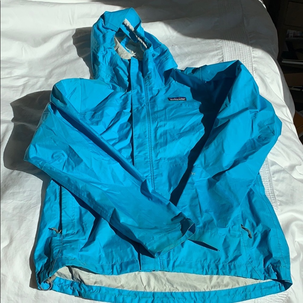 Patagonia rain jacket, size S